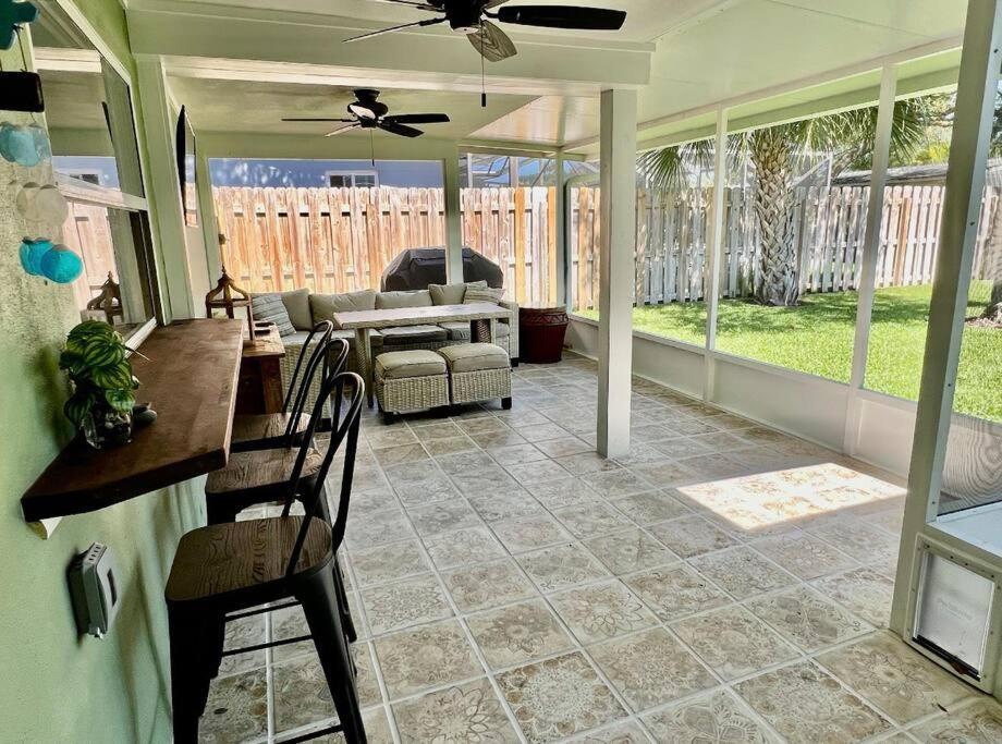 Sea La Vie - Beach Town Charm+Newly Renovated Cocoa Beach Exterior foto