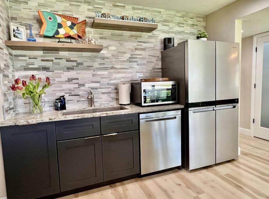Sea La Vie - Beach Town Charm+Newly Renovated Cocoa Beach Exterior foto